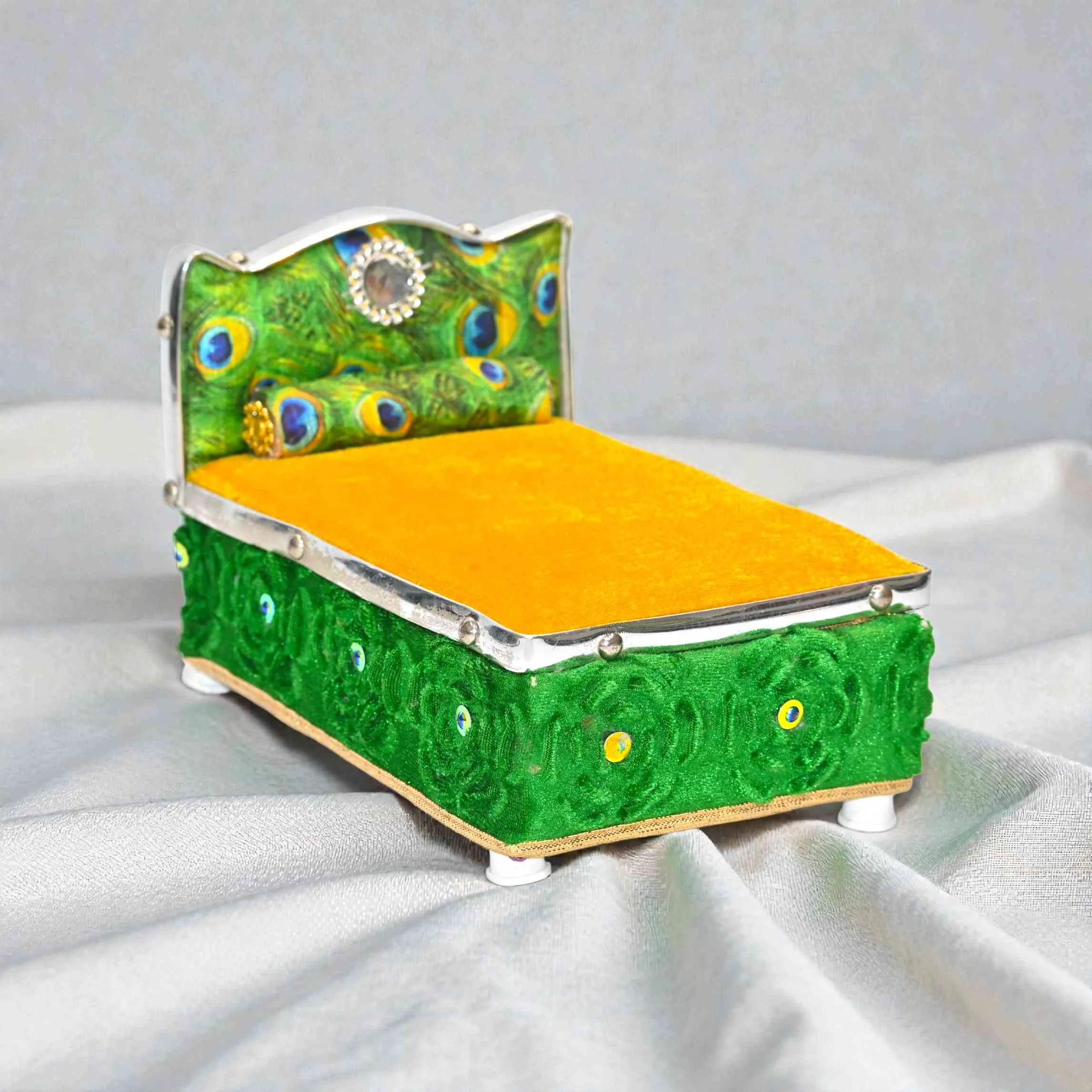Laddu Gopal Ji Bed Singhasan Set(0-3 Size)| Kanha Ji Bister Set with Handcrafted Gaddi Bal Gopal ji Bed Velvet Aasan & Pillow|