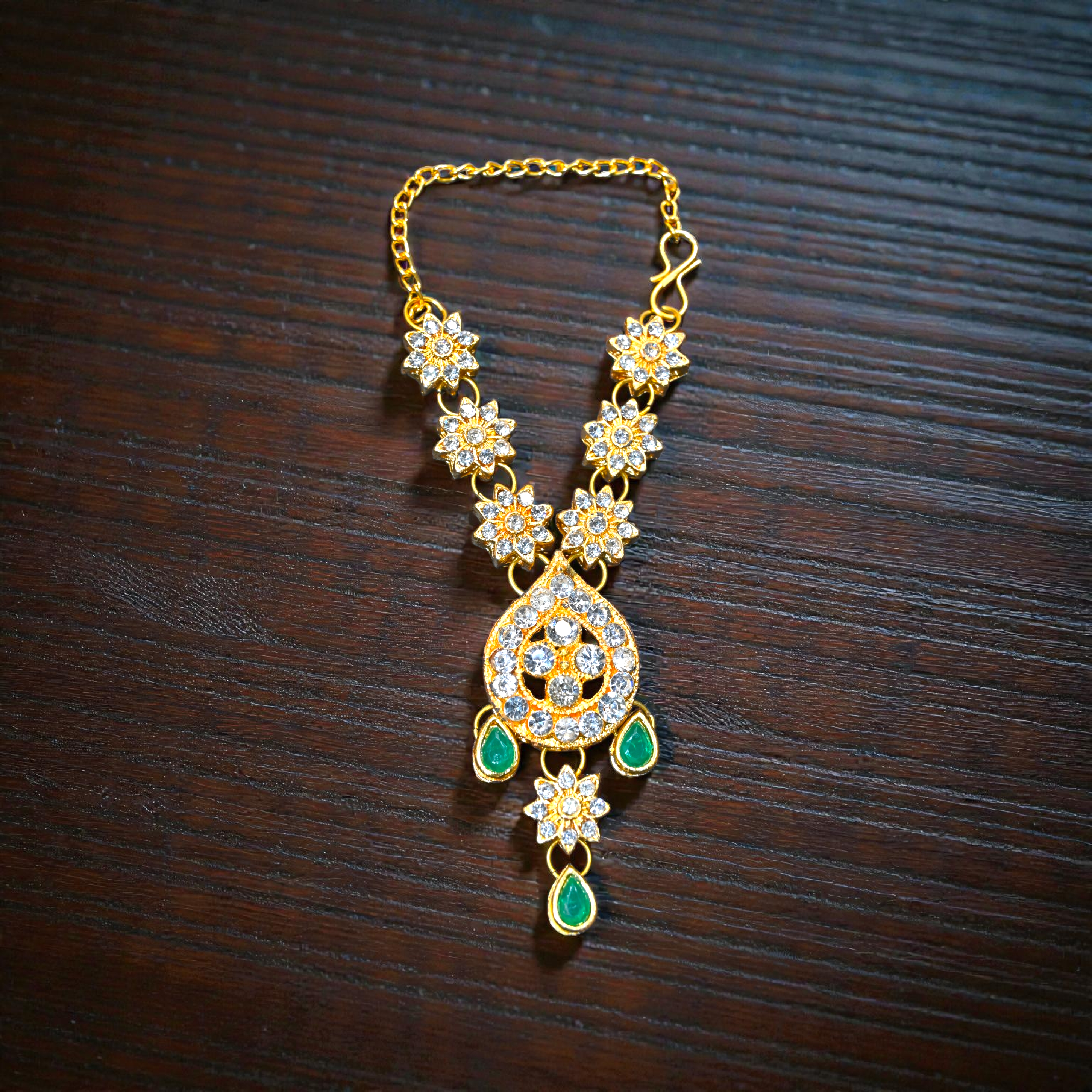 Floral Kundan Laddu Gopal Haar with Green Drops | Thakur Ji Shringar Necklace | Suitable for 4, 5, 6 & 8 No Laddu Gopal Ji | Designer Deity Jewellery for Pooja & Janmashtami